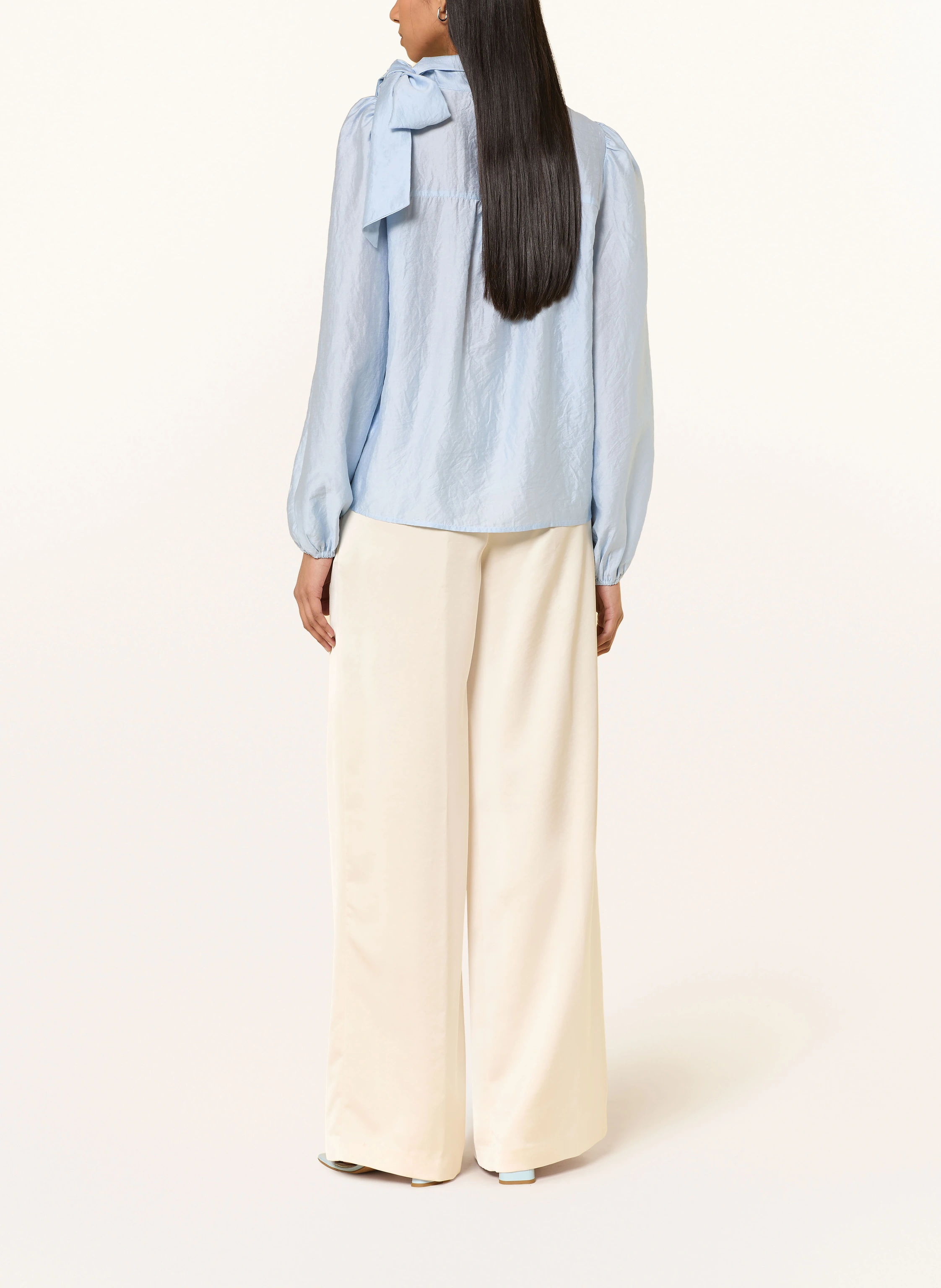 NEO NOIR SELENE Bow-Tie Blouse: LIGHT BLUE