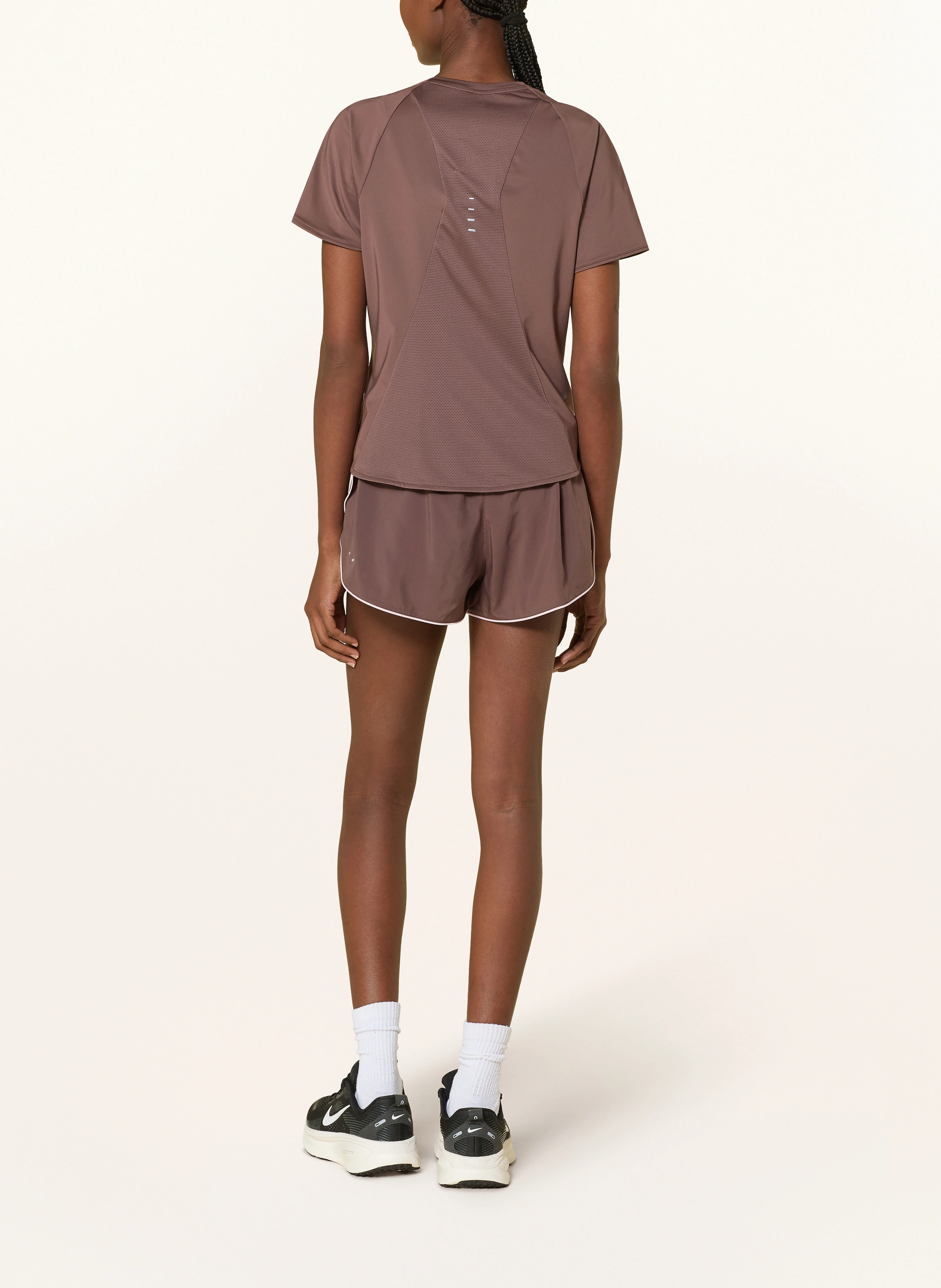 Nike Running shirt SWIFT: DUSKY PINK