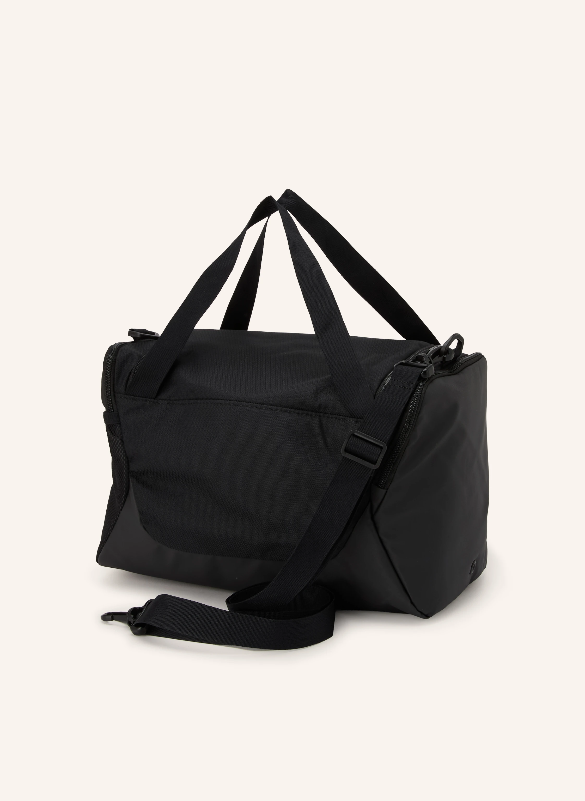 Nike BRASILIA XS 24L Sports Bag: BLACK