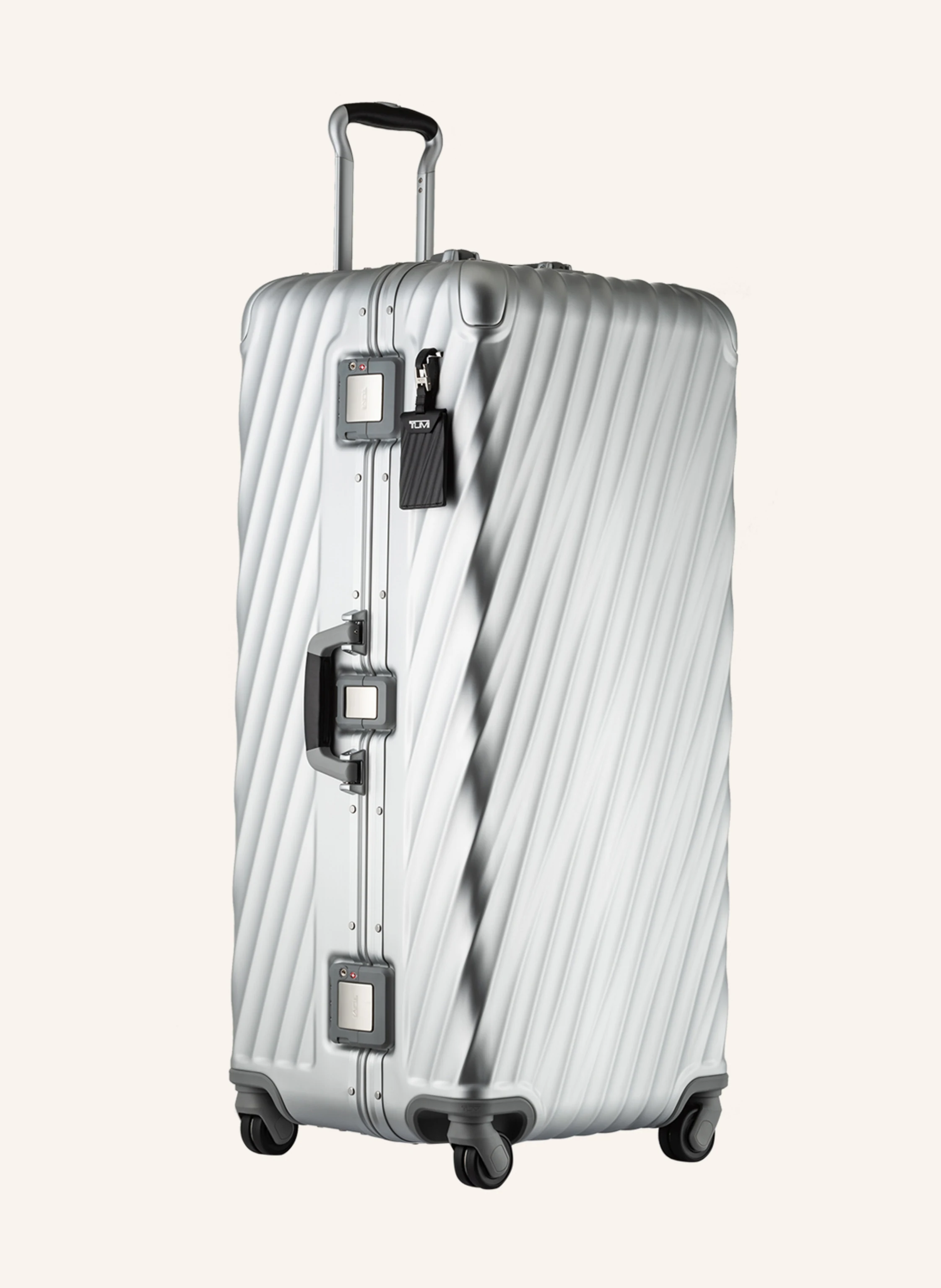 TUMI ローリング・トランク 19 DEGREE ALUMINUM 86L Rolling Trunk | Tumi US