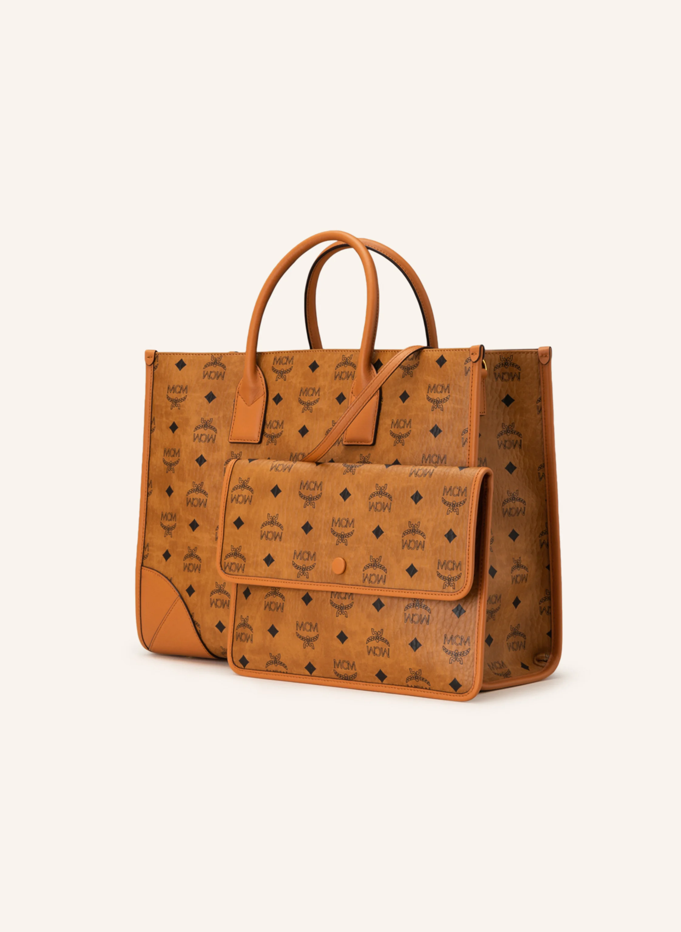 MCM Shopper MÜNCHEN LARGE with pouch in cognac