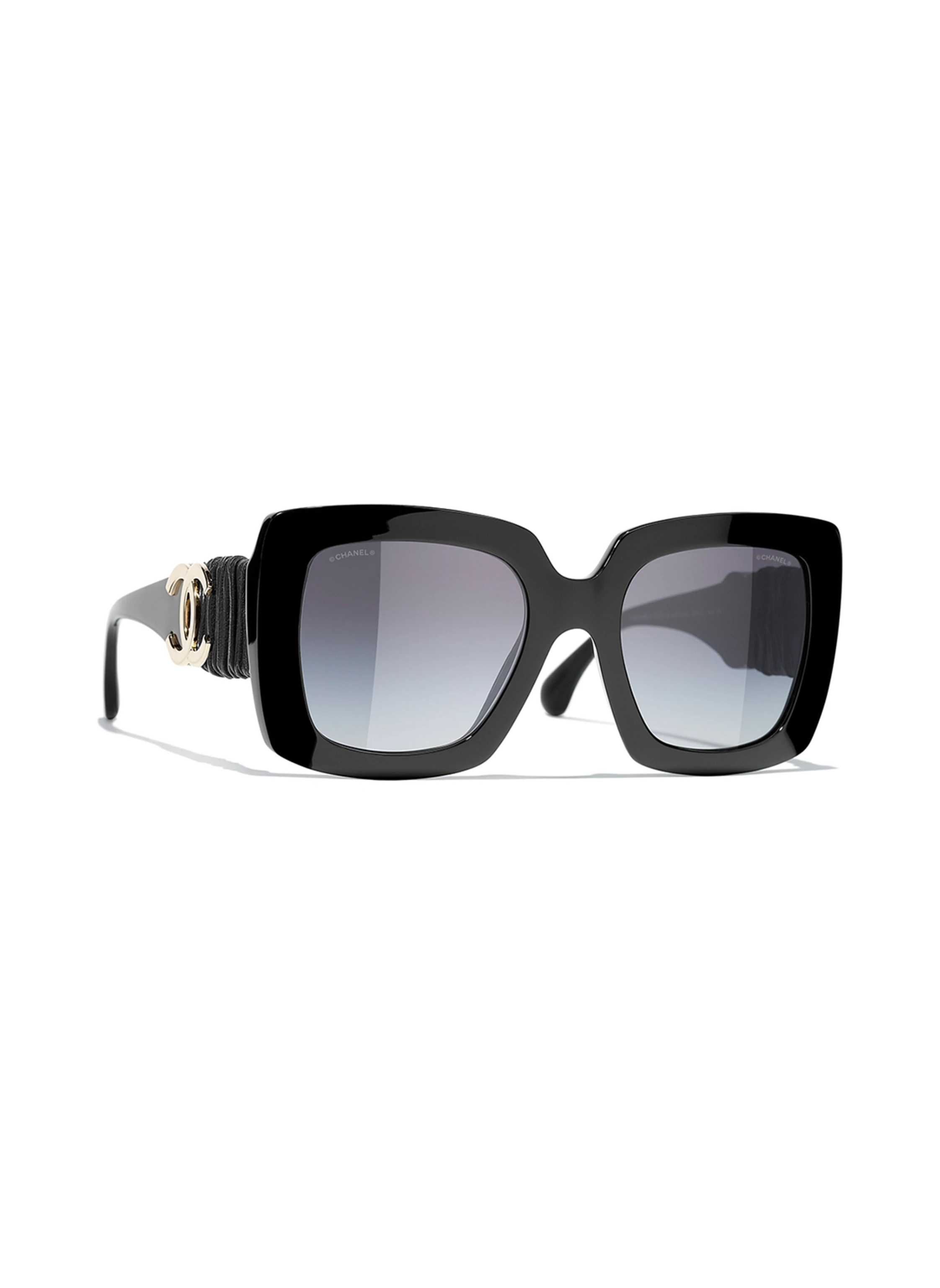 CHANEL Square sunglasses in c622s6 - black/ gray gradient
