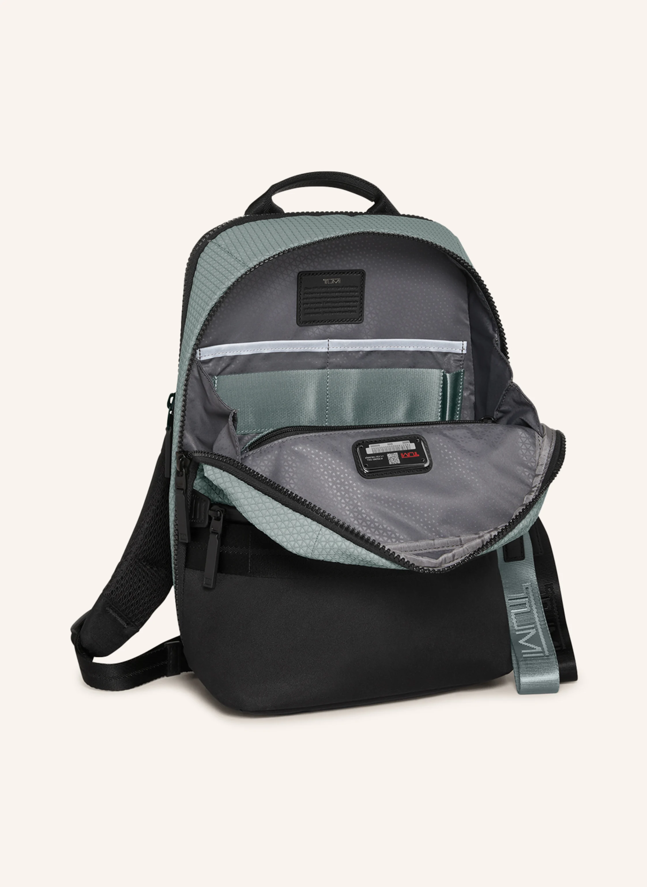 25l travel backpack Pelican Aegis 25L Hybrid Hard-Shell Backpacks