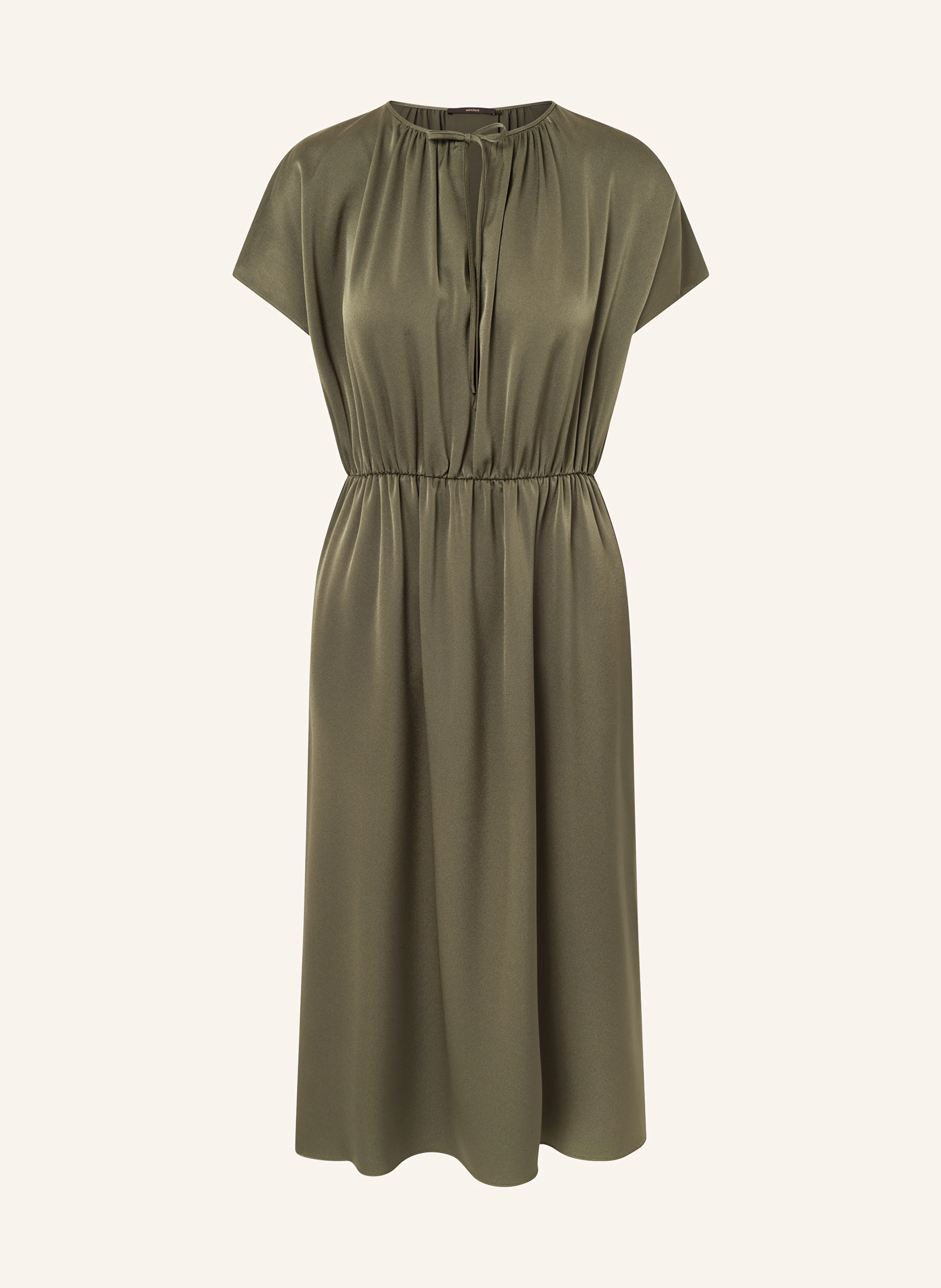 windsor. Dress in green