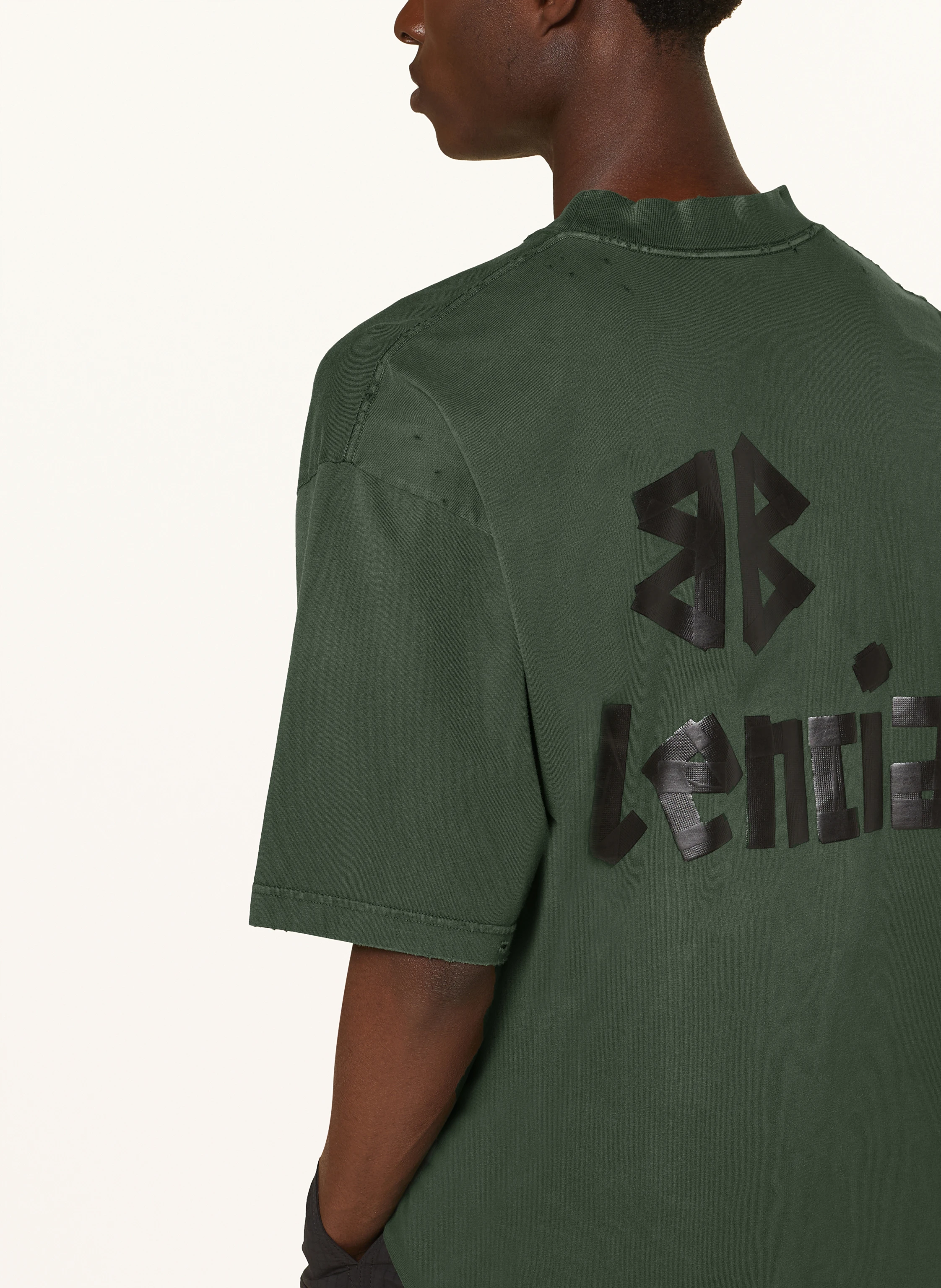 BALENCIAGA T-shirt: DARK GREEN / BLACK