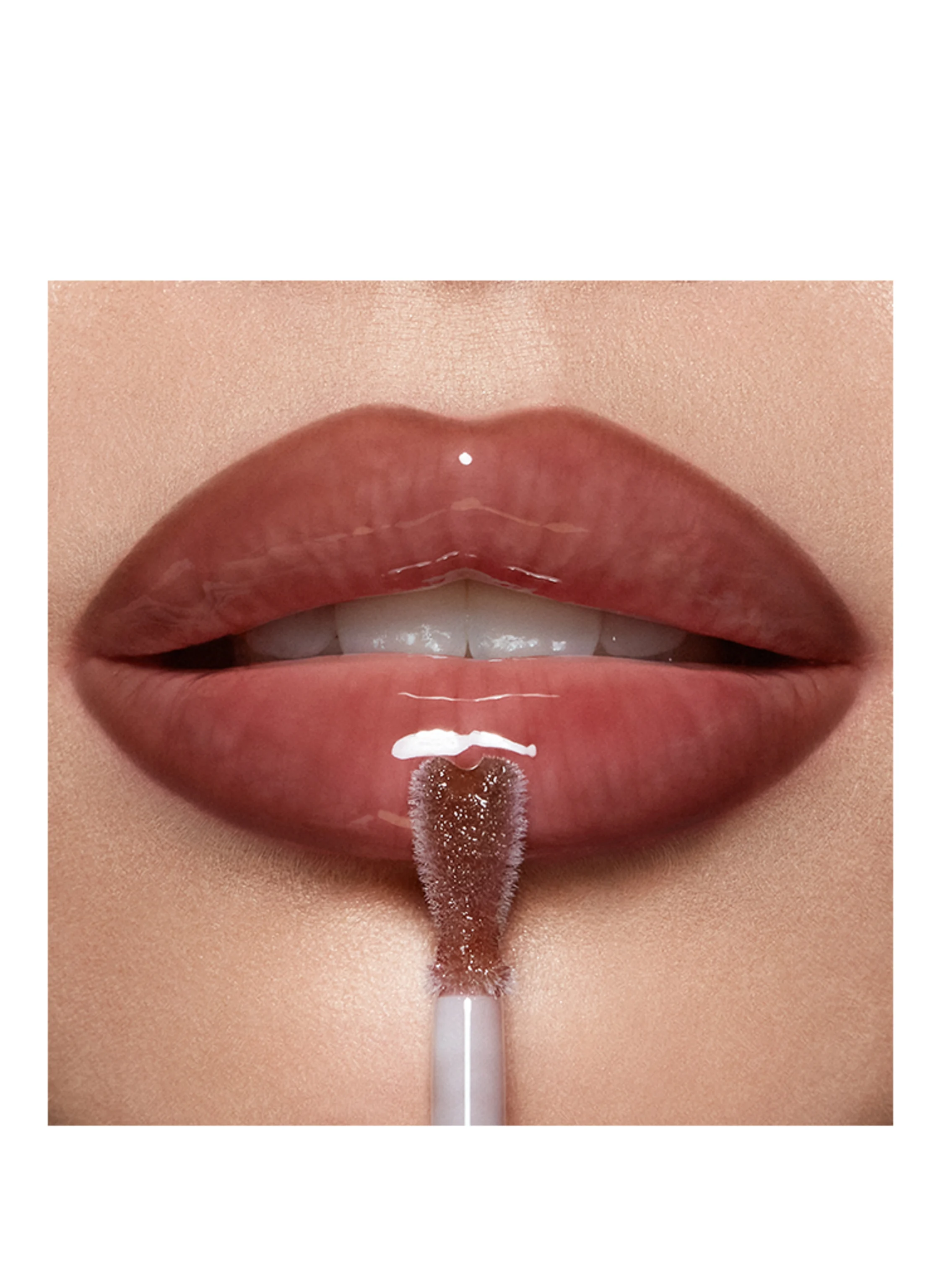 Charlotte Tilbury BAIE DE COLAGEN PENTRU BUZE: PILLOW TALK DEEP
