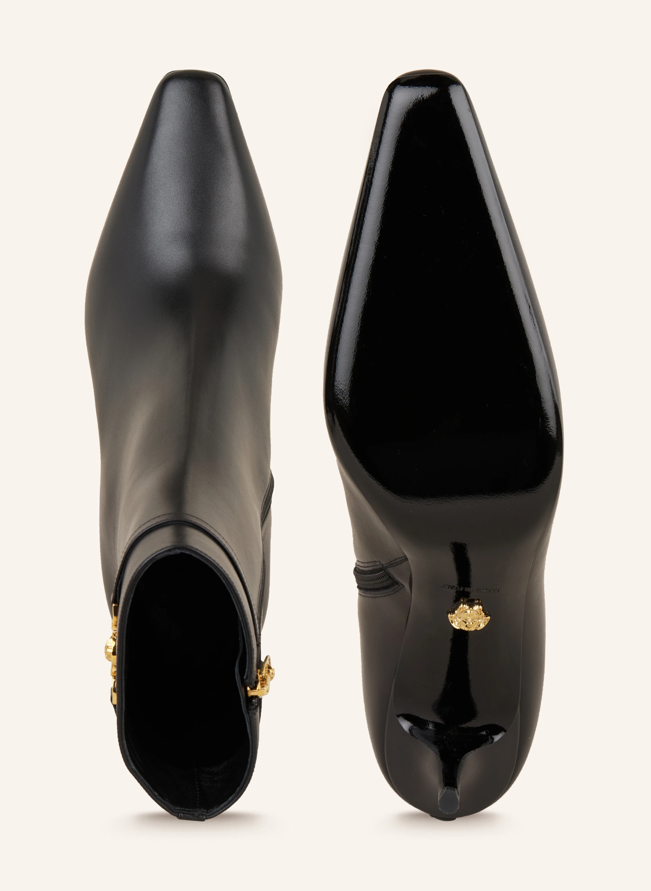 ショートブーツ・ブーティ VERSACE Woman Flat ankle boots Black 77VA3S8671570 899 ショートブーツ・ブーティ VERSACE Woman Flat ankle boots