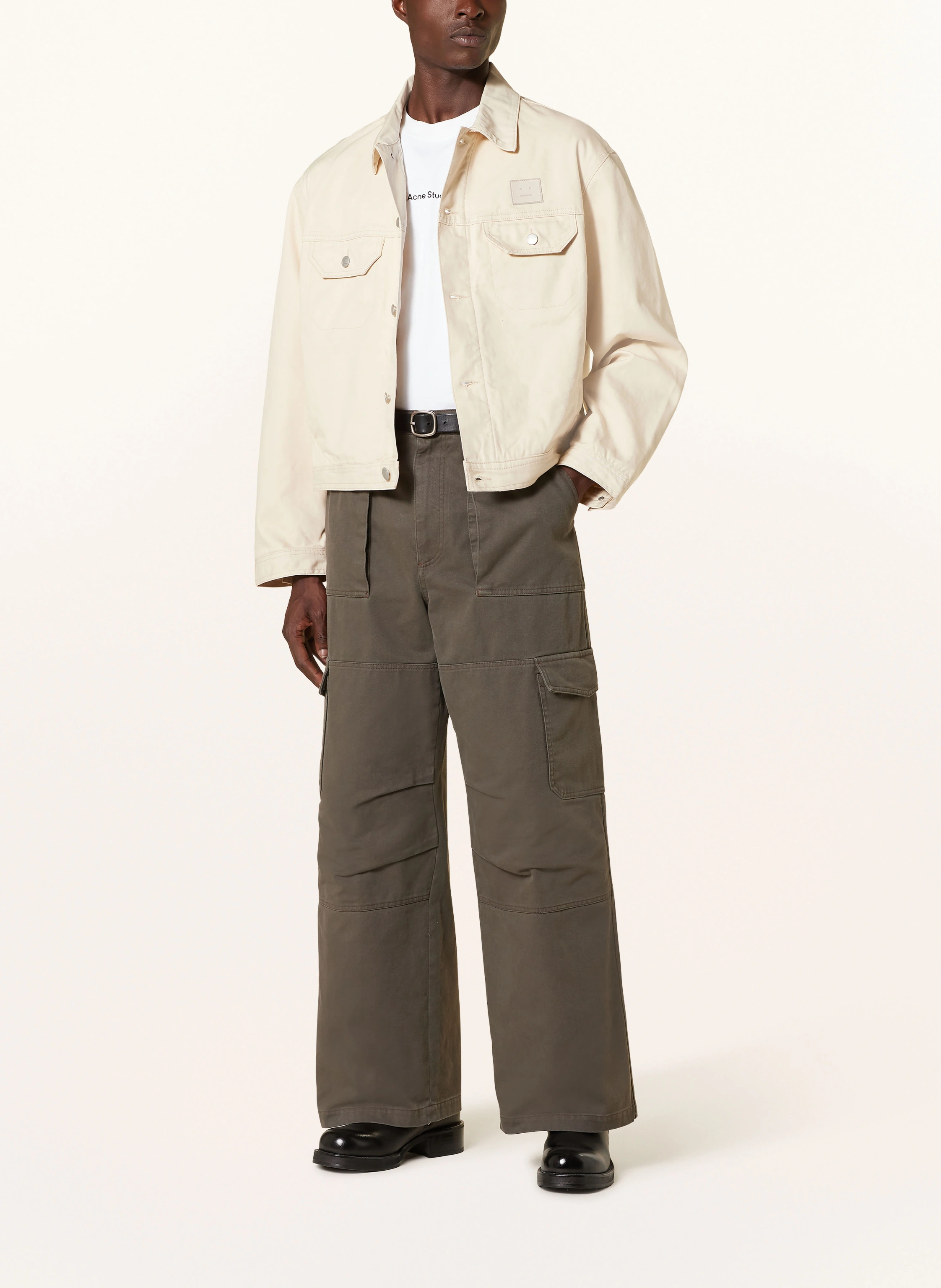 【奇抜なデザイン♪】Acne Studios Taupe Lyocell Cargo Pants Acne Studios Cargo pants loose fit in khaki