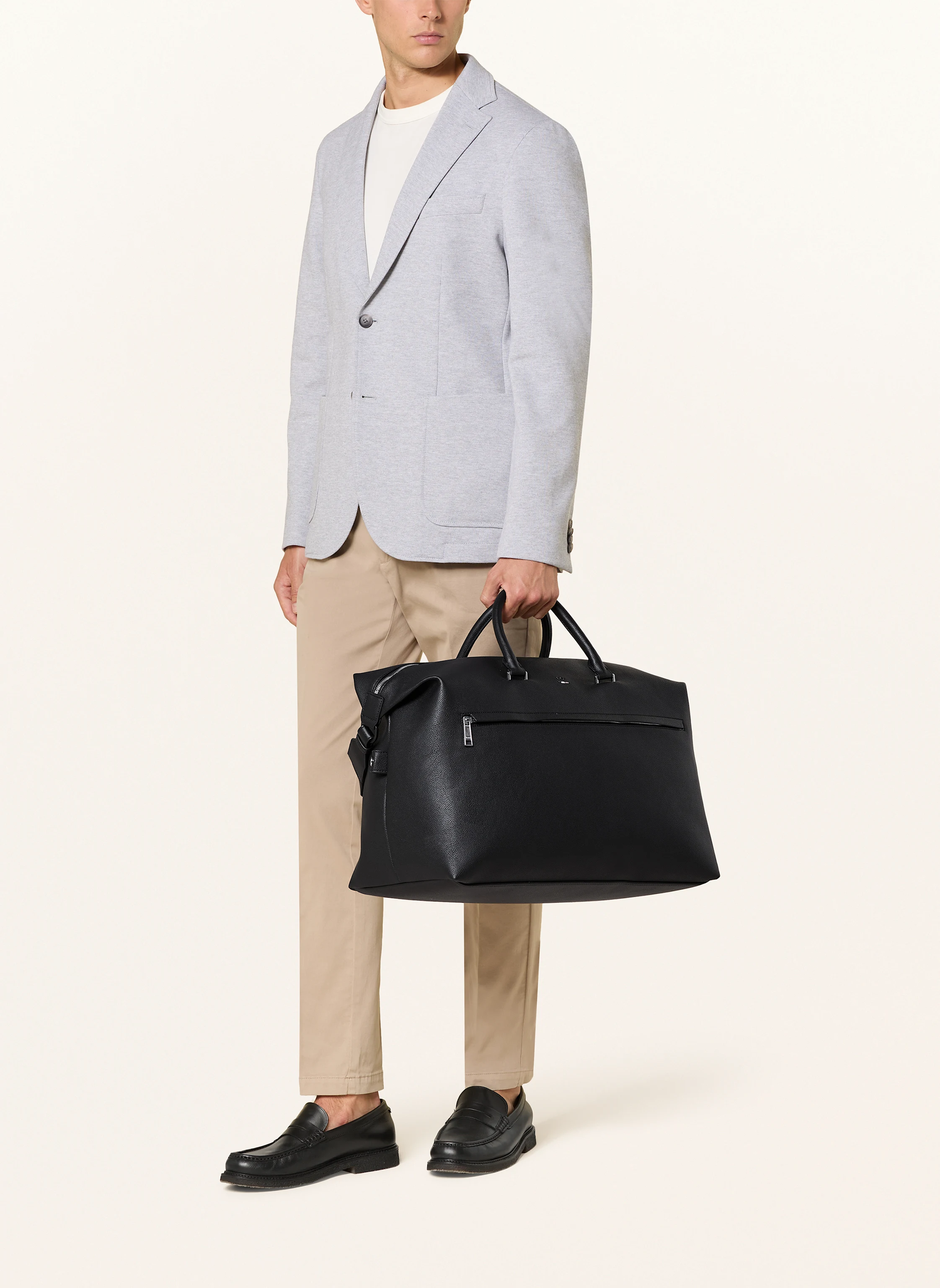 BOSS Weekender RAY in schwarz