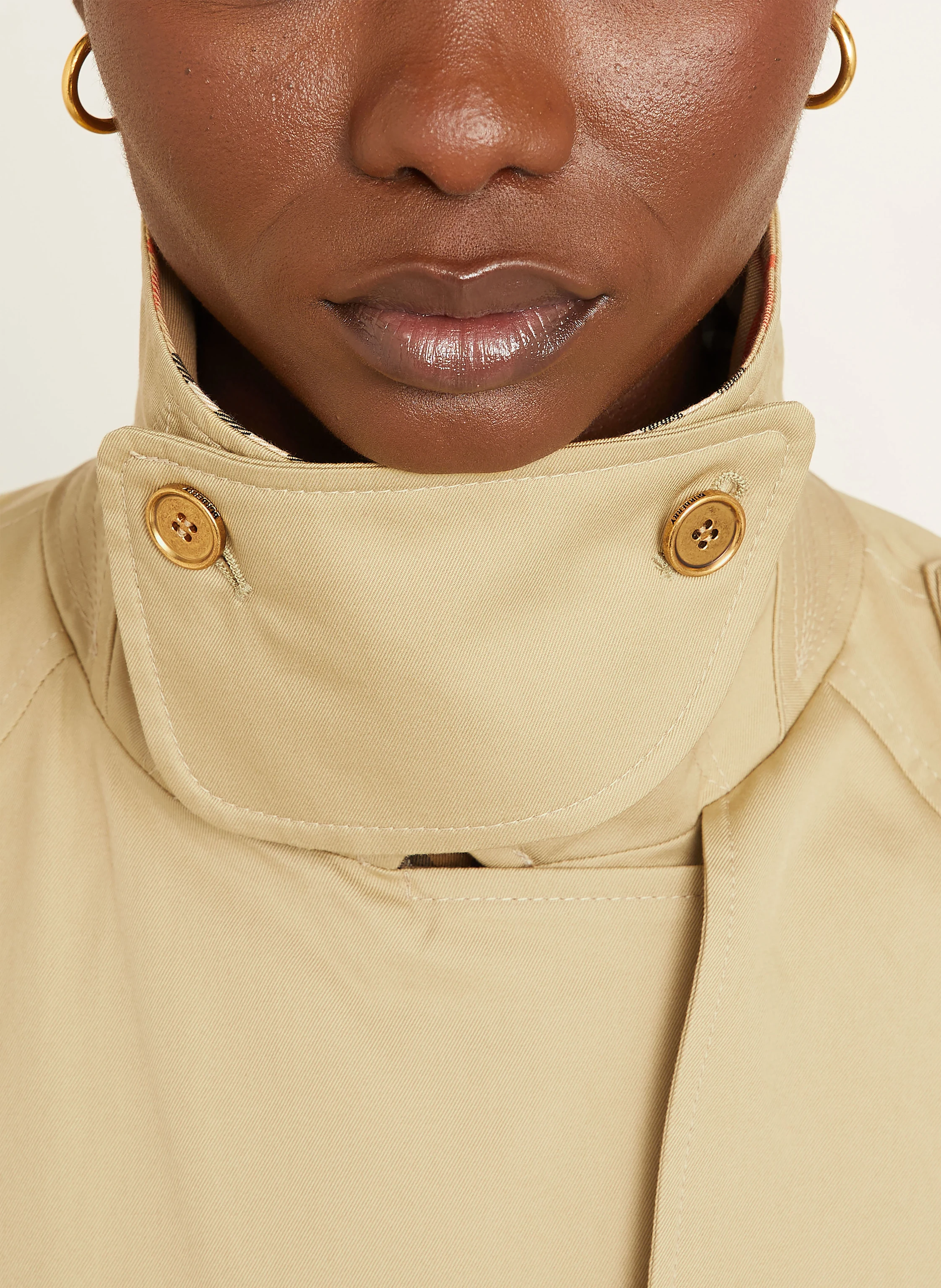 BURBERRY Trenchcoat CASTLEFORD: LJUSBRUN