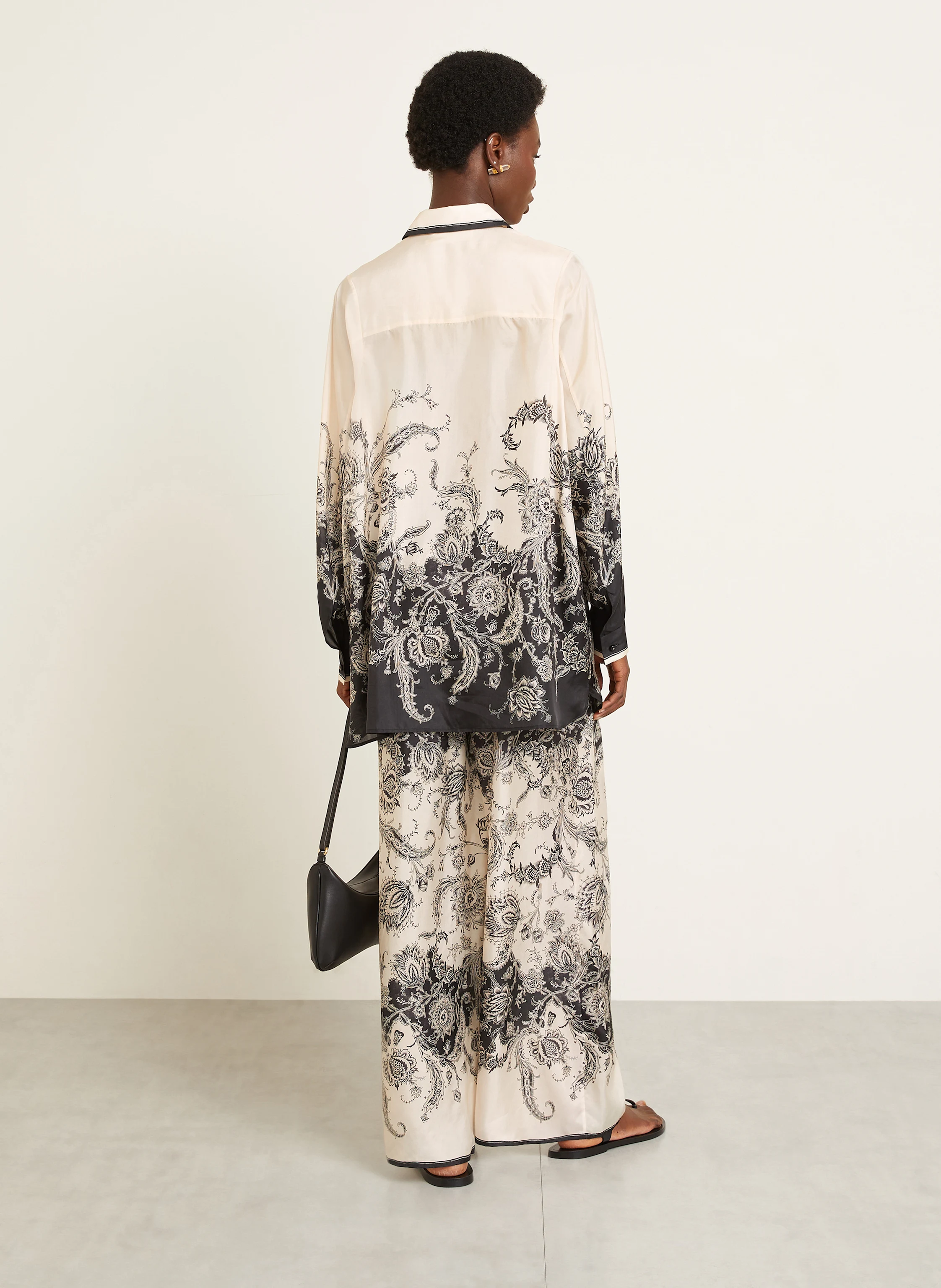 Tシャツ・カットソー Zimmermann Zimmermann Rhiannon Blouse (3236TSS251 CREAM) Rhiannon Relaxed Shirt Cream/Black Floral Online | Zimmermann