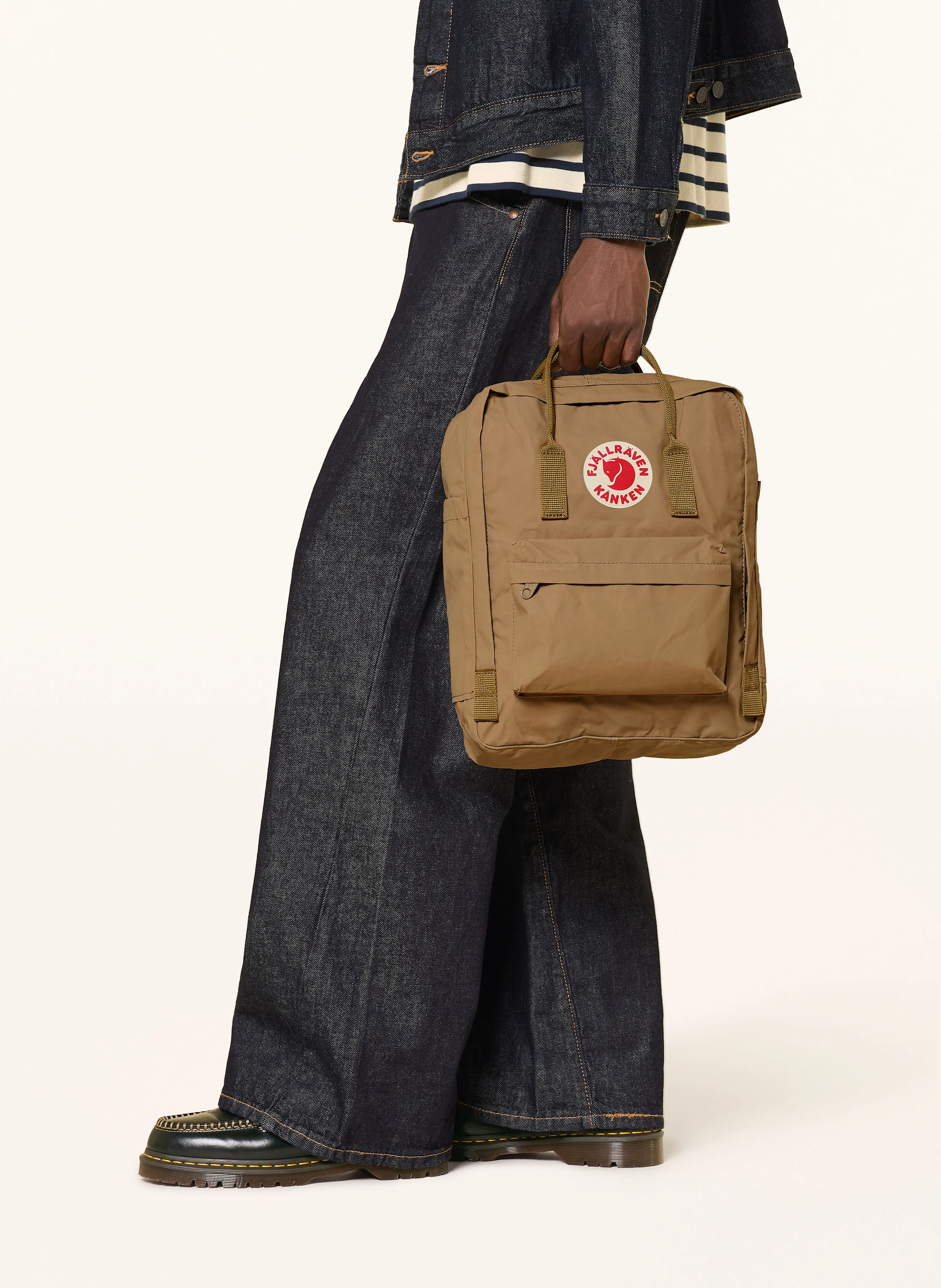 Kanken Classic Sand Kanken Backpack FJÄLLRÄVEN Backpack