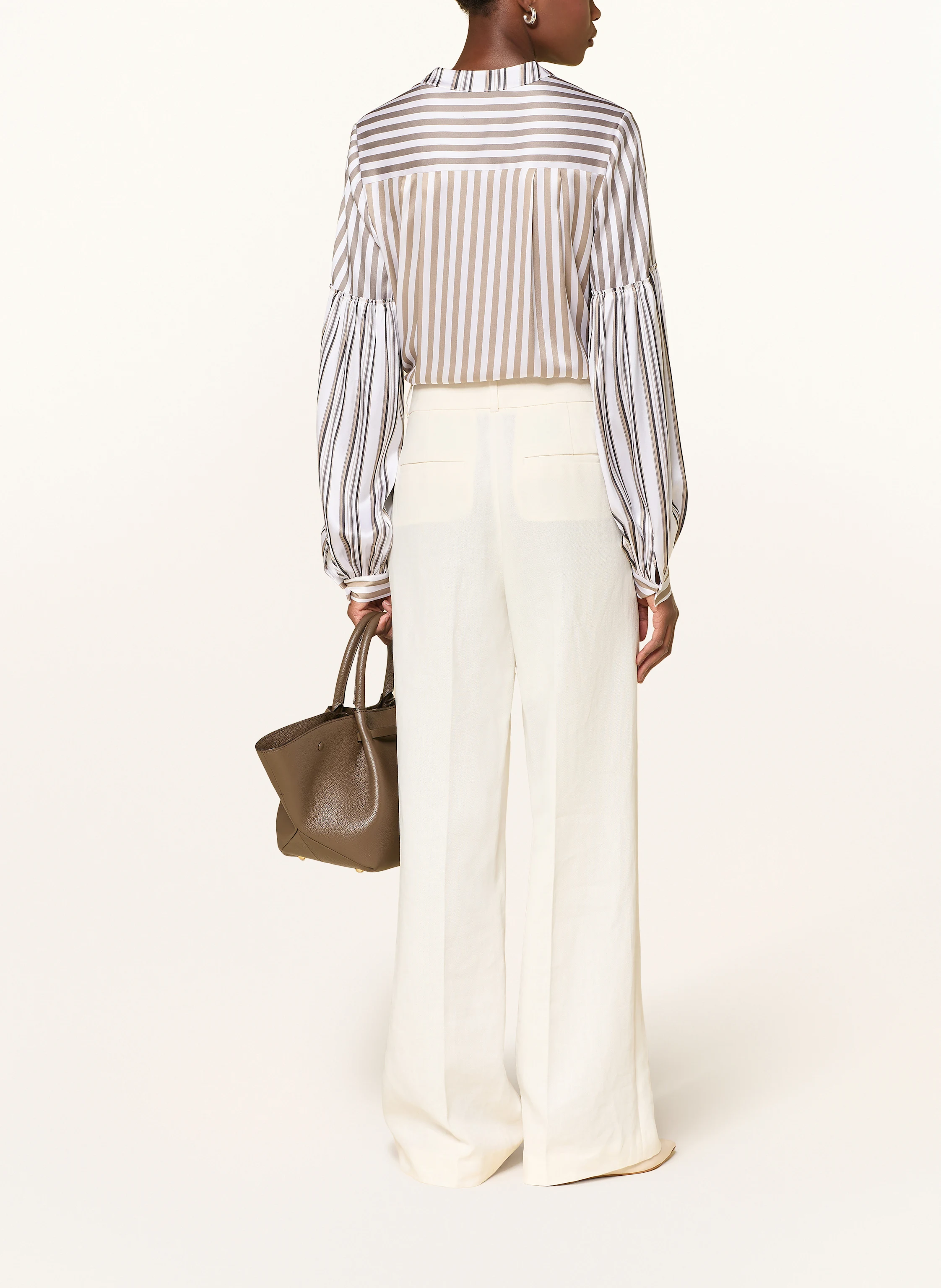 HERZEN'S ANGELEGENHEIT Bluse i silke: TAUPE / OLIVEN / HVID