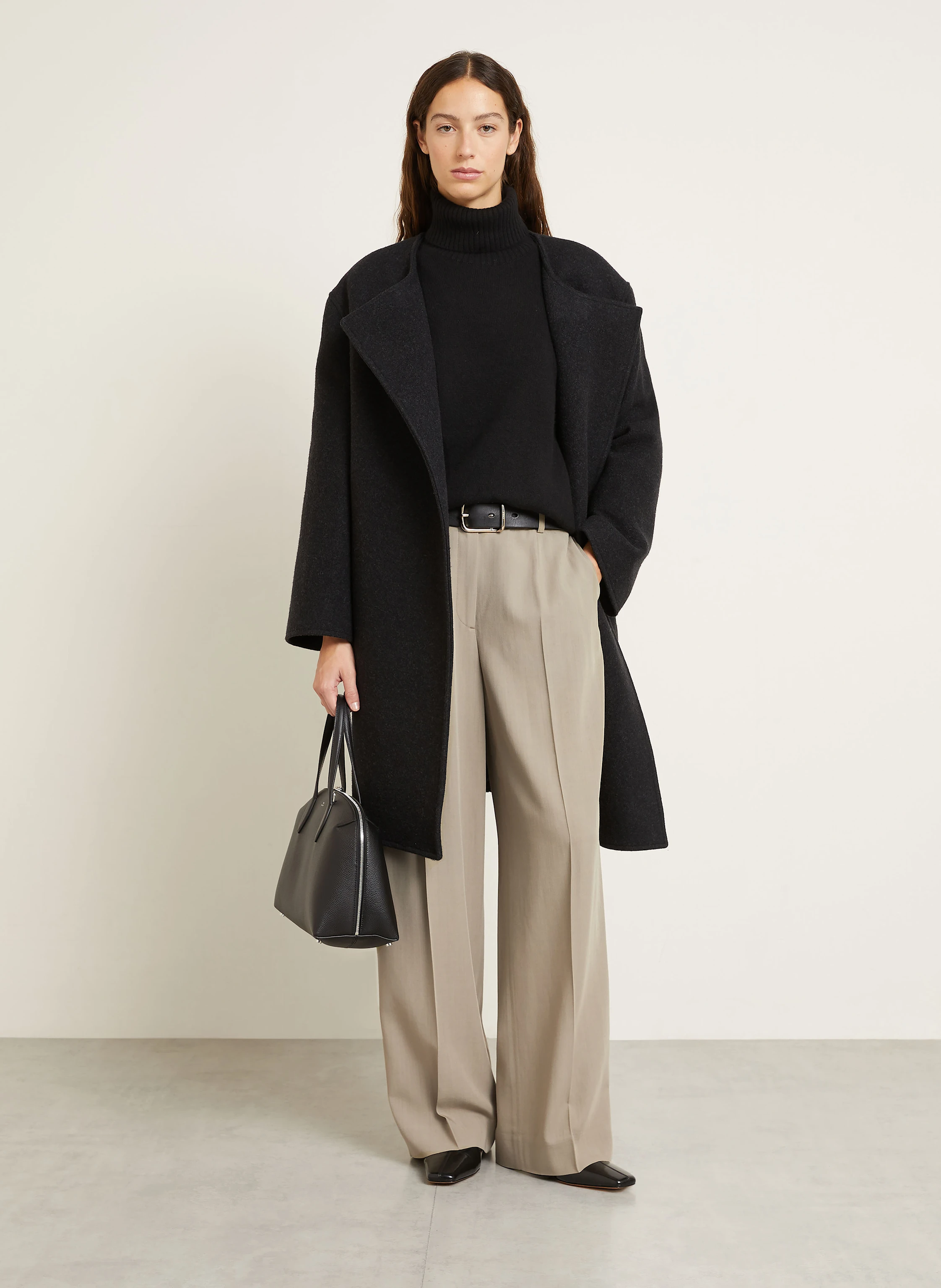 Totême Wool cashmere turtleneck black Cashmere turtleneck black – TOTEME