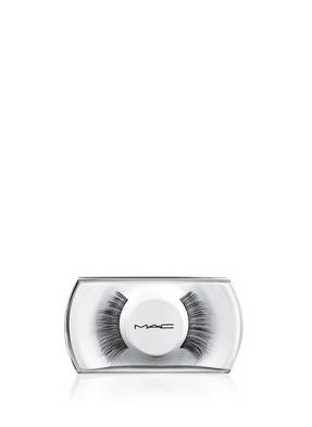 M.A.C 34 LASH