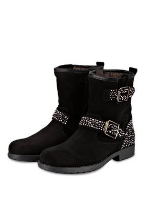 clic Boots