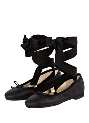 Mrs & HUGS Ballerinas