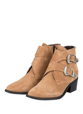 PAVEMENT Boots CARINA