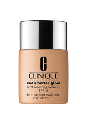 CLINIQUE EVEN BETTER GLOW