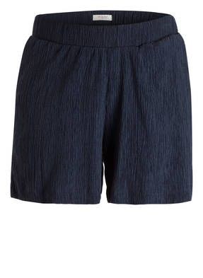 SELECTED Shorts