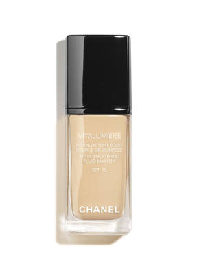 CHANEL VITALUMIÈRE