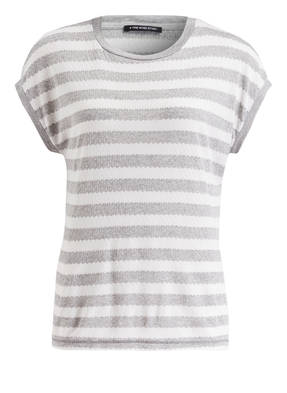 ONE MORE STORY T-Shirt