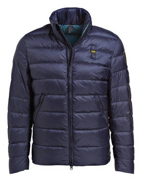Blauer Daunenjacke