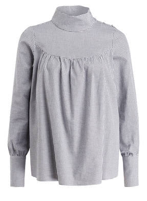 Sophie Blusenshirt