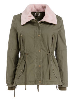 Mrs & HUGS Parka