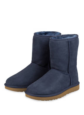UGG Boots CLASSIC SHORT II