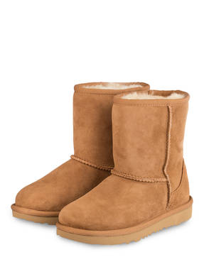 UGG Boots CLASSIC SHORT II