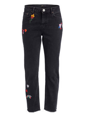 maje Jeans mit Stickereien