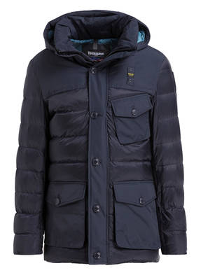 Blauer Daunenjacke
