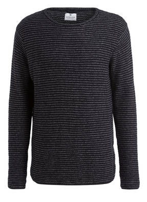 DSTREZZED Pullover