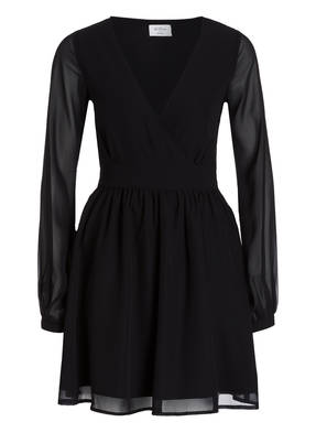 NA-KD Kleid