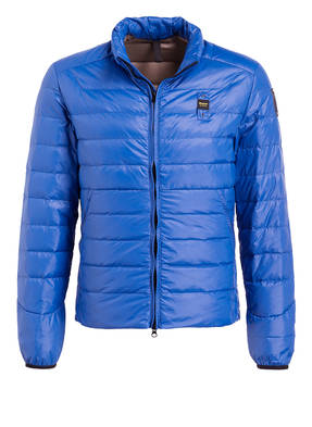 Blauer Daunenjacke