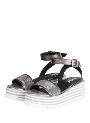 Pertini Plateau-Sandalen