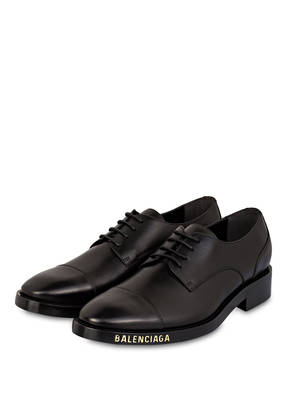 BALENCIAGA Schnürer