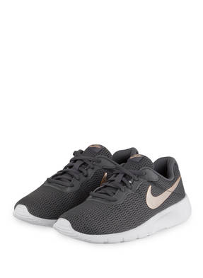 Nike Sneaker TANJUN