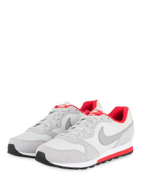 Nike Sneaker MD RUNNER 2