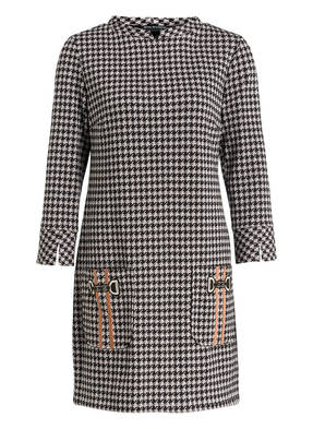 ana alcazar Kleid