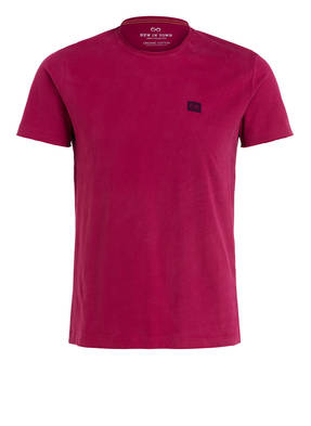 NEW IN TOWN T-Shirt