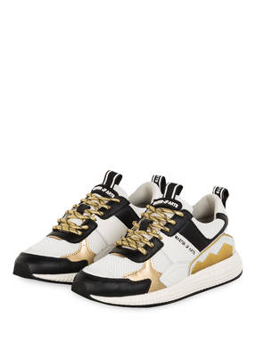 MASTER OF ARTS Sneaker