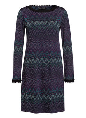 ana alcazar Kleid