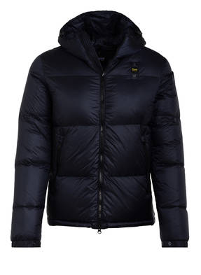 Blauer Daunenjacke