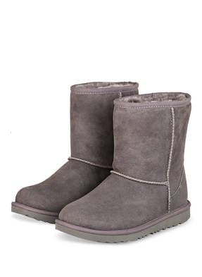UGG Boots CLASSIC SHORT II
