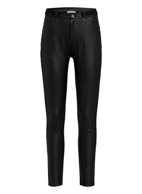 monari Hose in Lederoptik