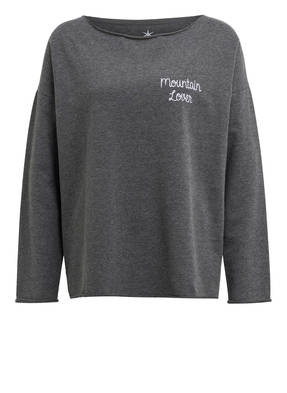 Juvia Sweatshirt