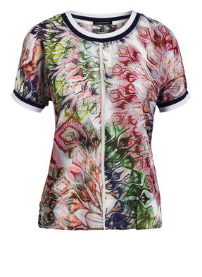 twenty six peers Blusenshirt