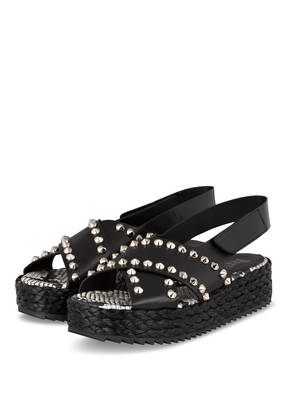 Pertini Plateau-Sandalen mit Nietenbesatz